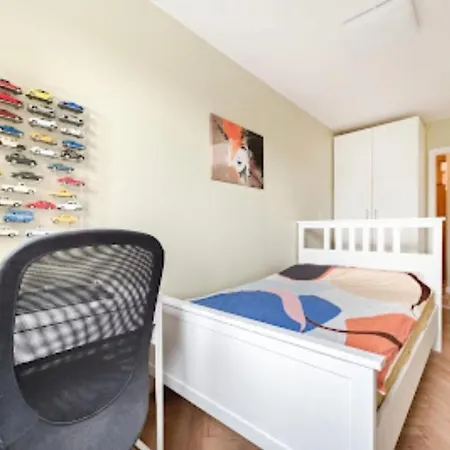 Niebianskie Gniazdko Kolo Starego Miasta Apartman